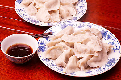 武則天劉曉慶30集連續(xù)劇央視網(wǎng)：劉曉慶經(jīng)典《武則天》重播,再現(xiàn)歷史與藝術(shù)的完美碰撞-1