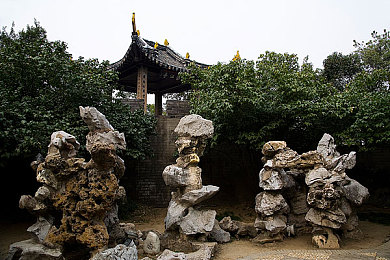 玖玖性感精品熱,迷失在古老詛咒中的探險者,恐懼與寶藏的交織-4